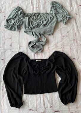 2Bella Women’s Crop Top Bundle – Size Large – 2 Tops